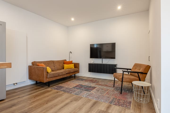 Photo 4 of Goudastraat 45