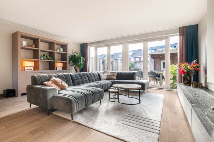 Foto 3 van Burgemeester van Roosmalenstraat 24