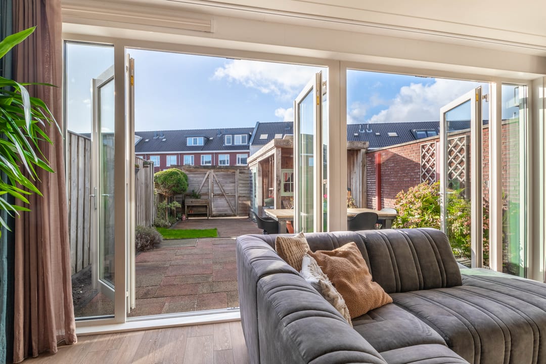 Foto 8 van Burgemeester van Roosmalenstraat 24