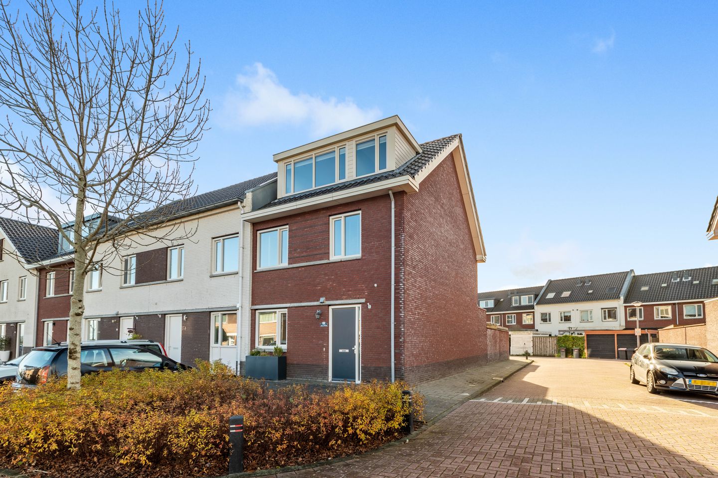 Foto 40 van Burgemeester van Roosmalenstraat 24