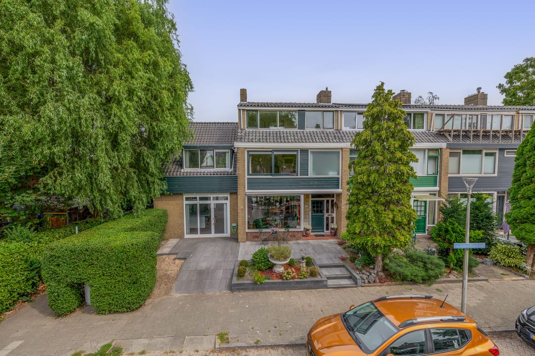 Foto 7 van H Roland Holststraat 11