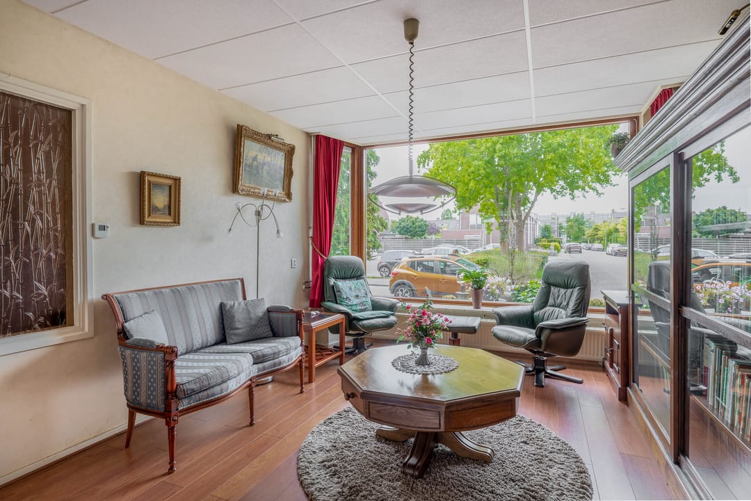 Foto 13 van H Roland Holststraat 11