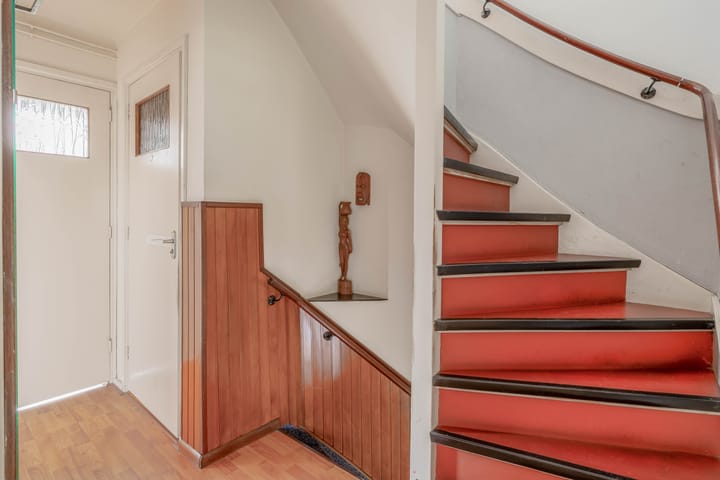 Foto 26 van H Roland Holststraat 11