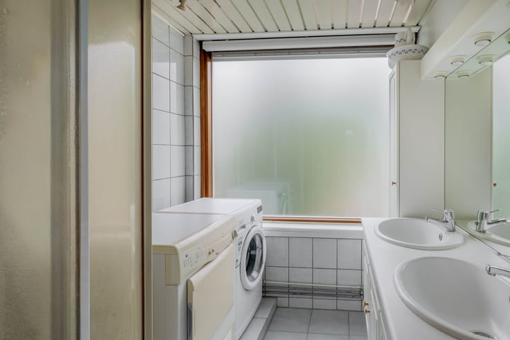 Foto 30 van H Roland Holststraat 11