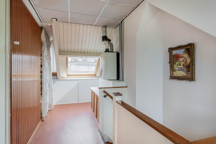 Foto 34 van H Roland Holststraat 11