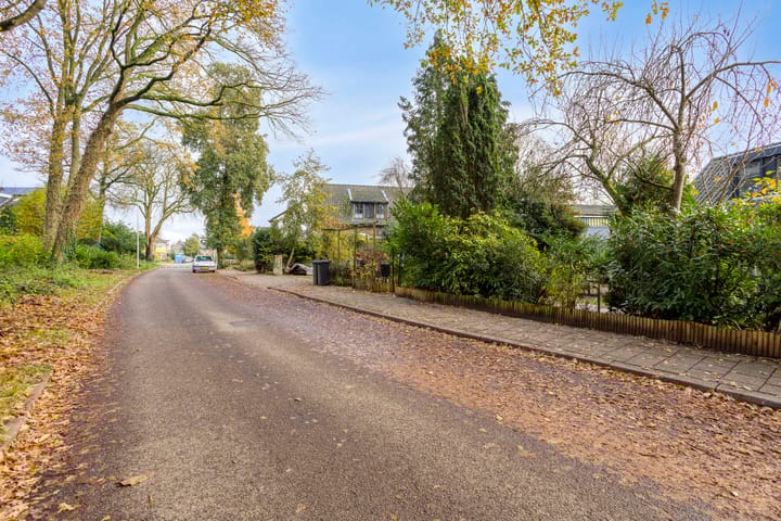 Photo 4 of Middelweg 73-A