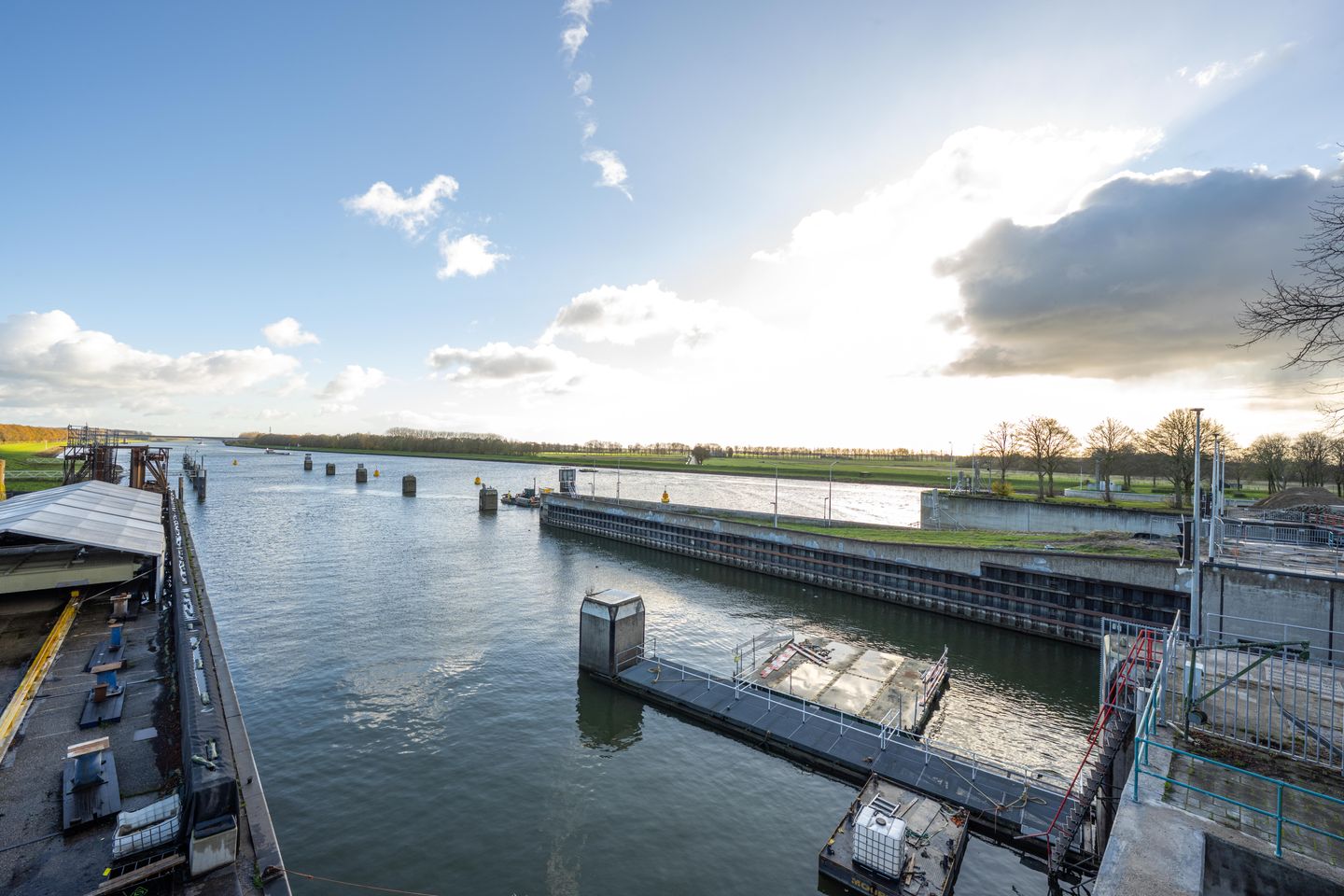 Foto 4 van Prinses Marijkesluisweg 9