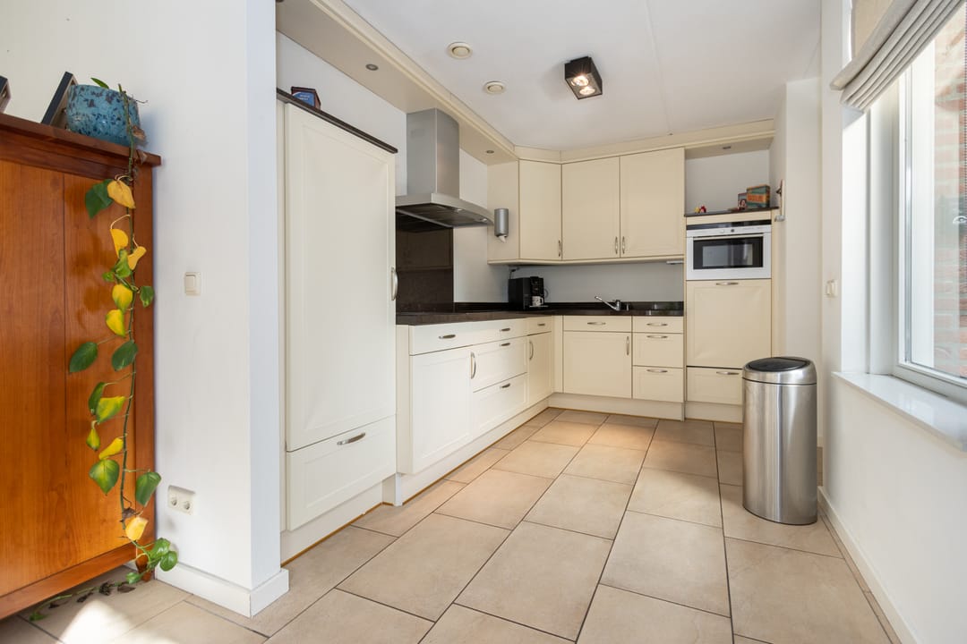 Foto 17 van Leumehofstraat 12