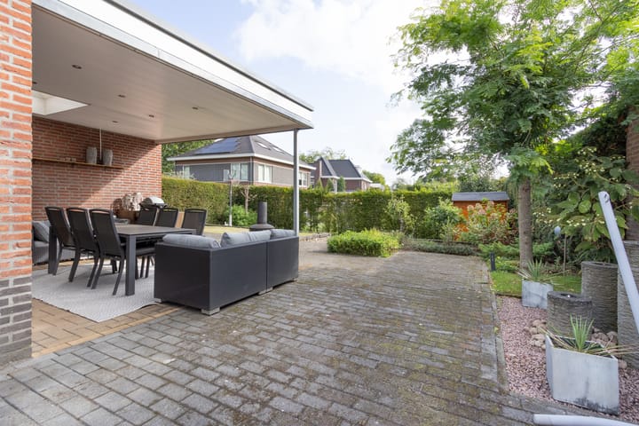 Foto 42 van Leumehofstraat 12