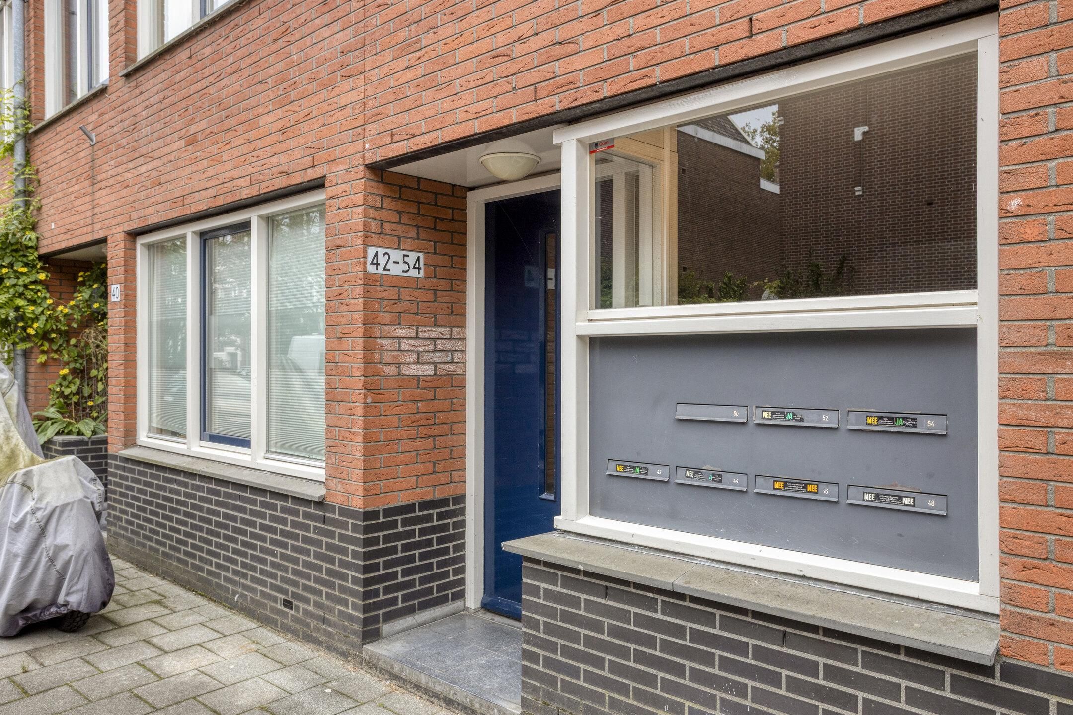 Photo 3 of Wildeveenstraat 44