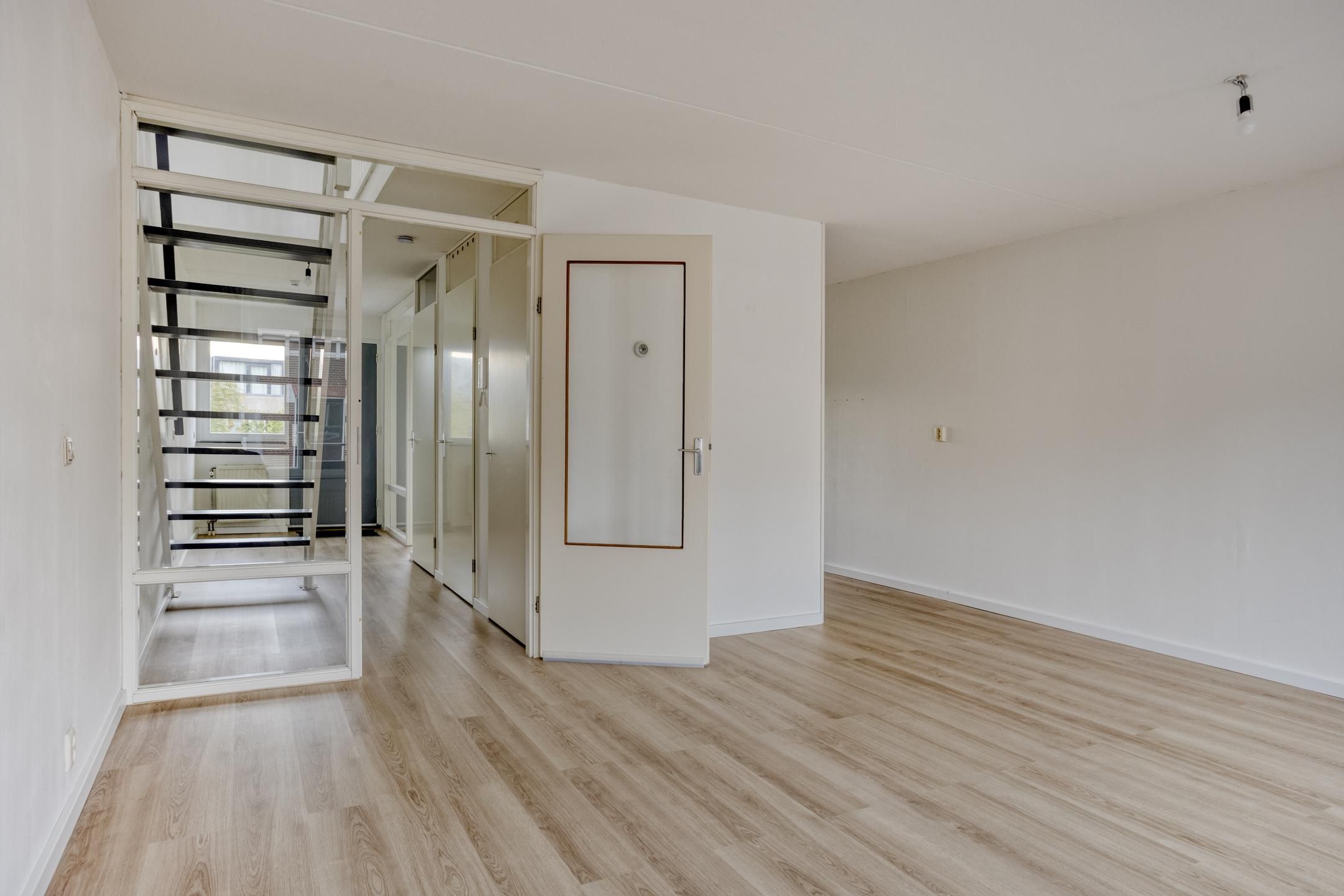 Photo 6 of Wildeveenstraat 44