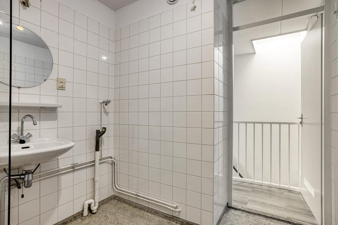 Photo 16 of Wildeveenstraat 44