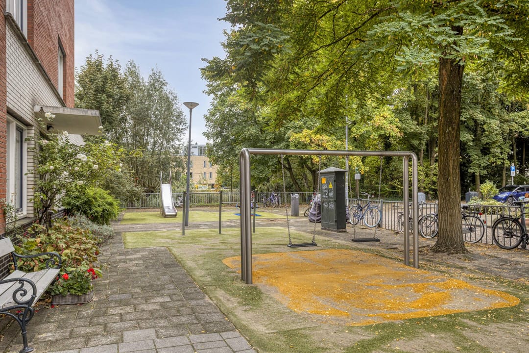 Photo 22 of Wildeveenstraat 44