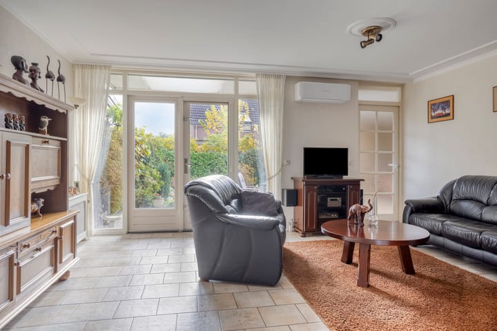 Foto 5 van van Randwijkhof 3