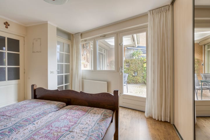 Foto 13 van van Randwijkhof 3