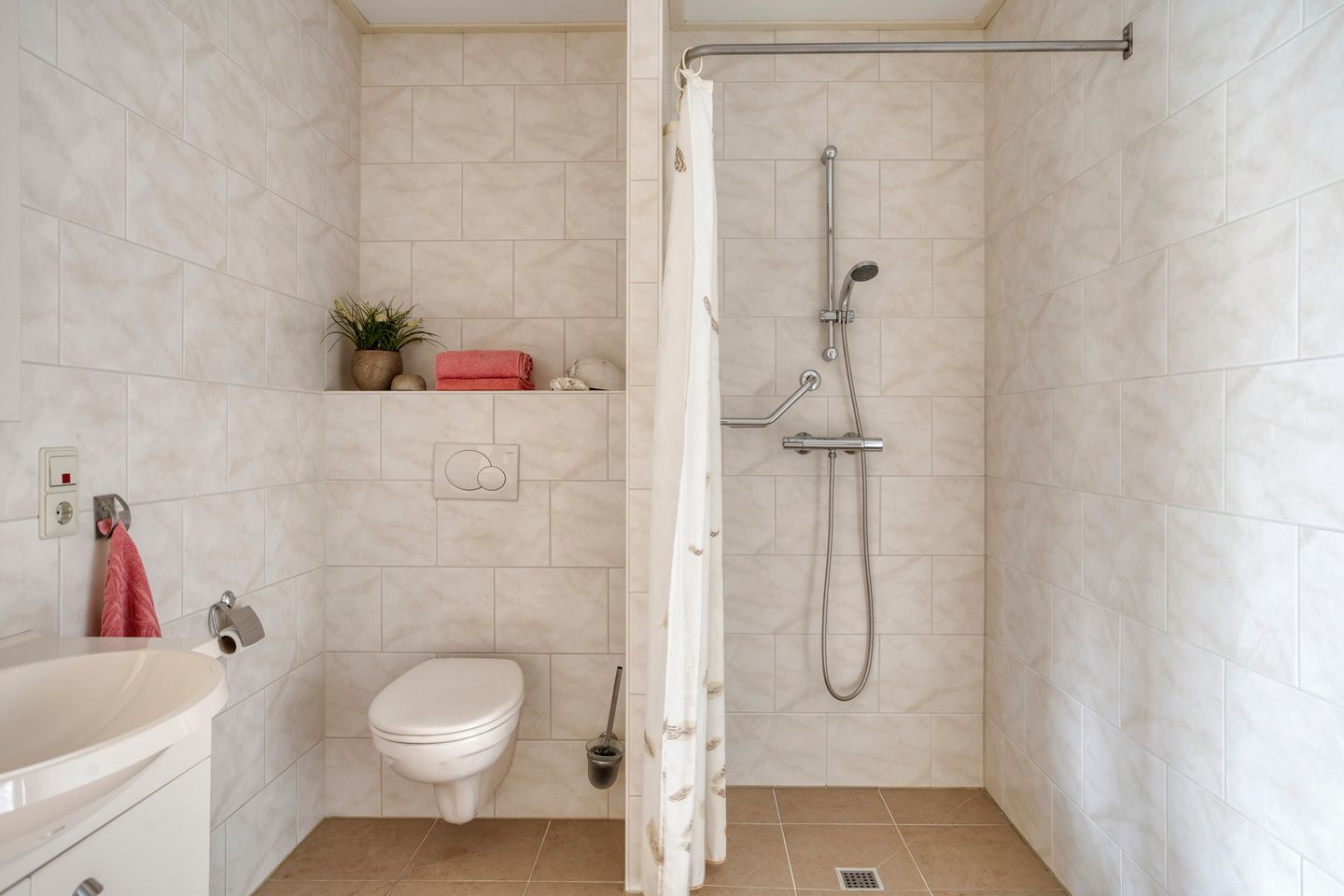 Foto 14 van van Randwijkhof 3