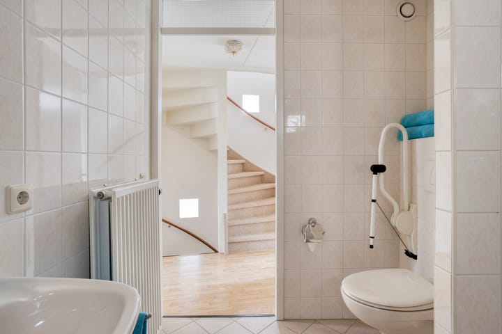 Foto 21 van van Randwijkhof 3