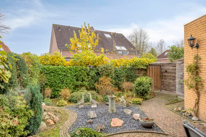 Foto 29 van van Randwijkhof 3