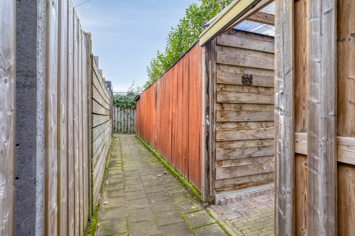 Foto 33 van van Randwijkhof 3