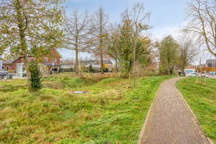 Foto 35 van van Randwijkhof 3