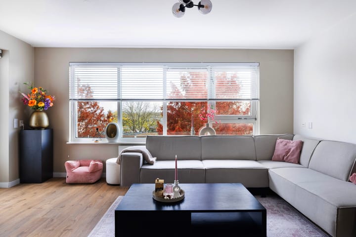 Photo 16 of Boris Pasternak-erf 305