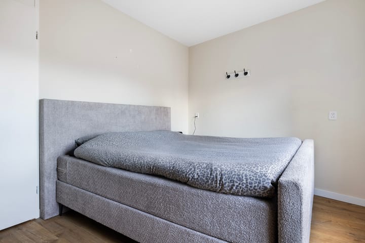 Photo 29 of Boris Pasternak-erf 305