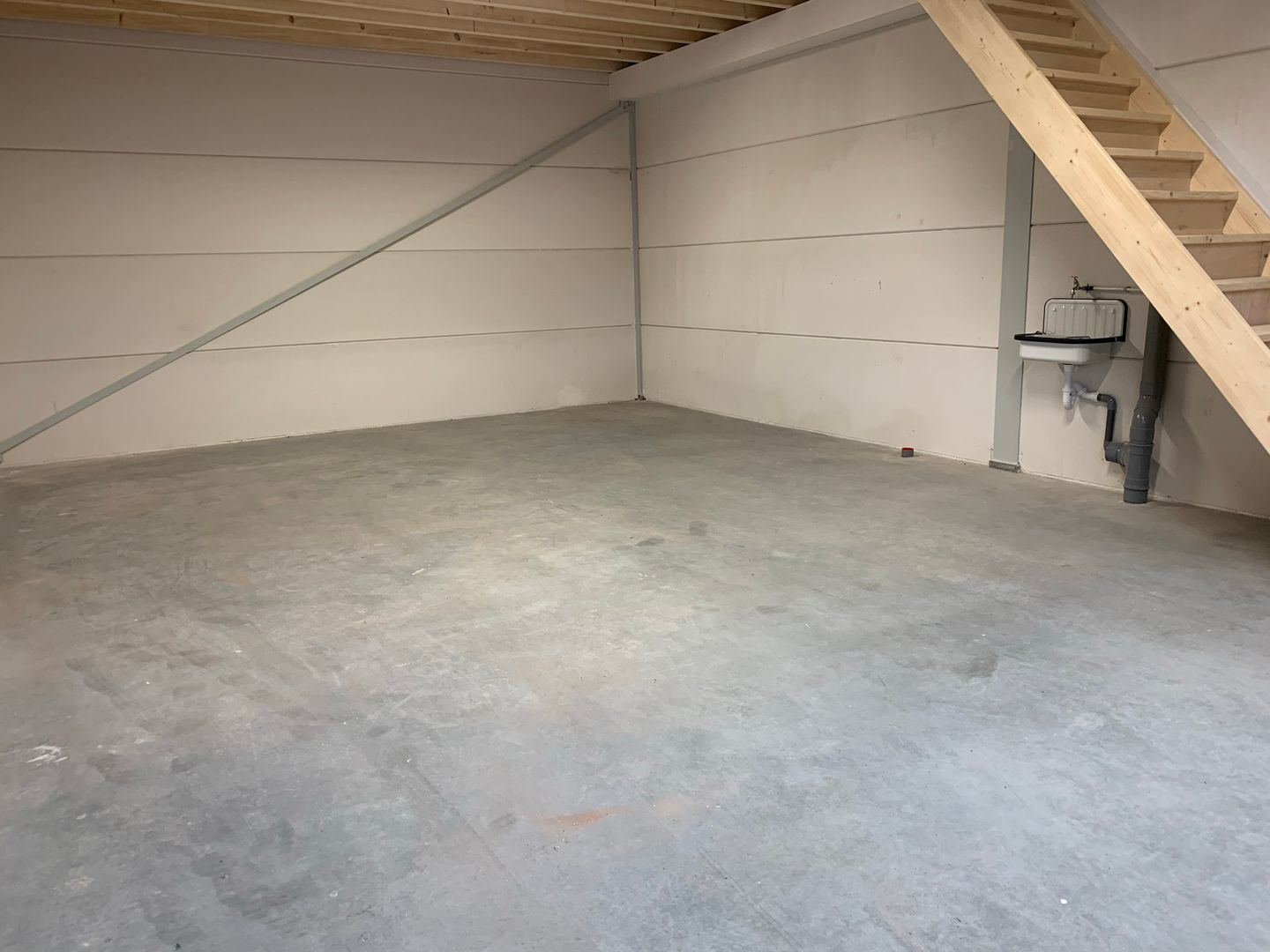 View photo 2 of De Aar 35-F