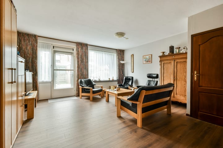 Photo 3 of Praam 265