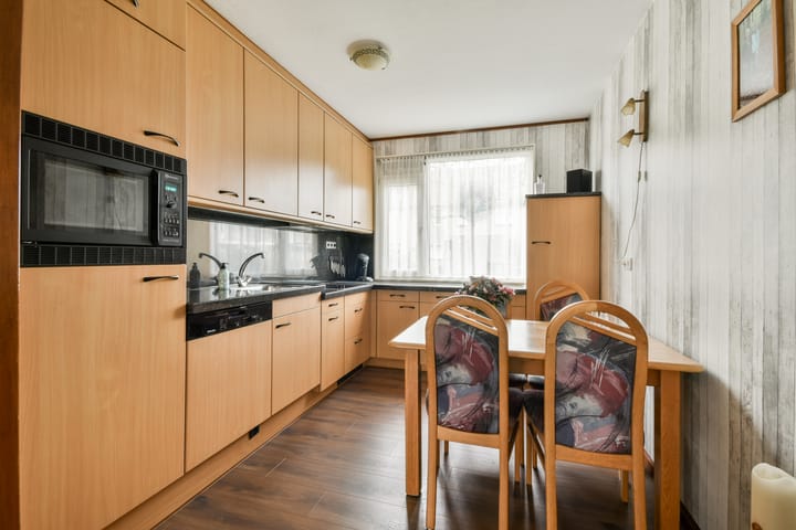 Photo 7 of Praam 265