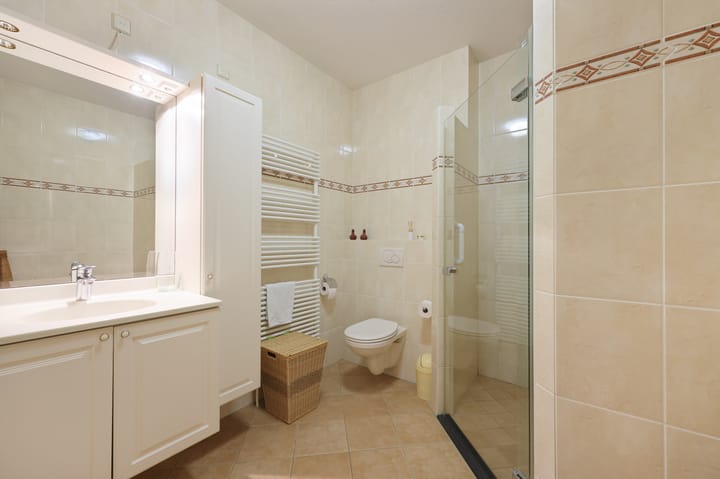 Photo 18 of Stationsweg 162