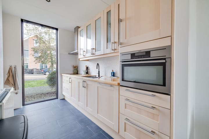 Photo 9 of Vuurvlinder 118