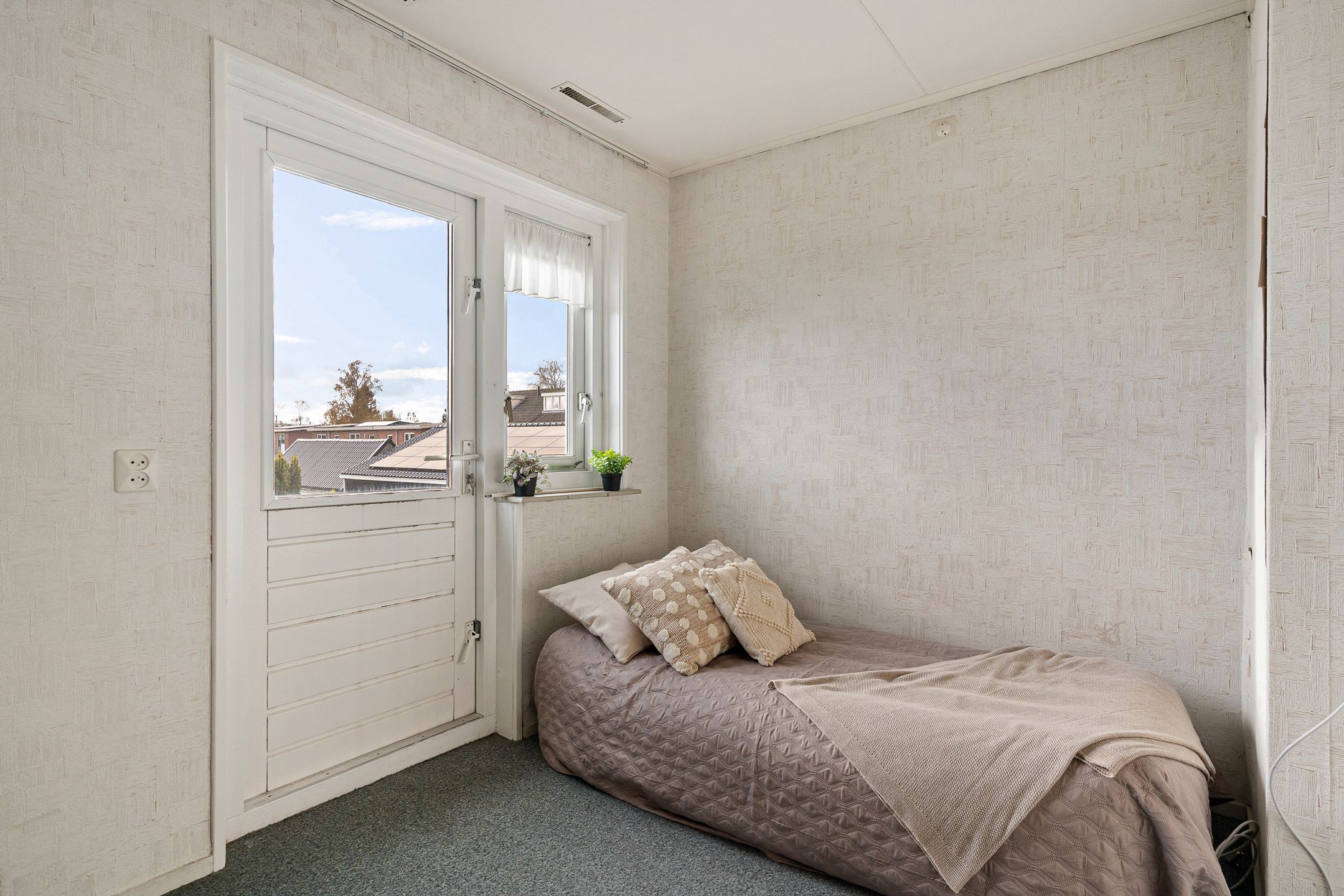 Photo 39 of Uilke Boonstralaan 28