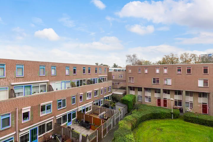 Photo 13 of Robert Schumanring 250