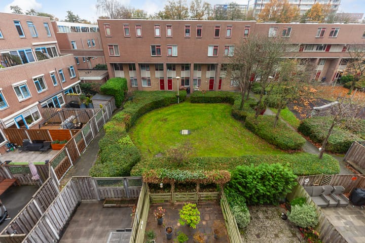 Photo 14 of Robert Schumanring 250