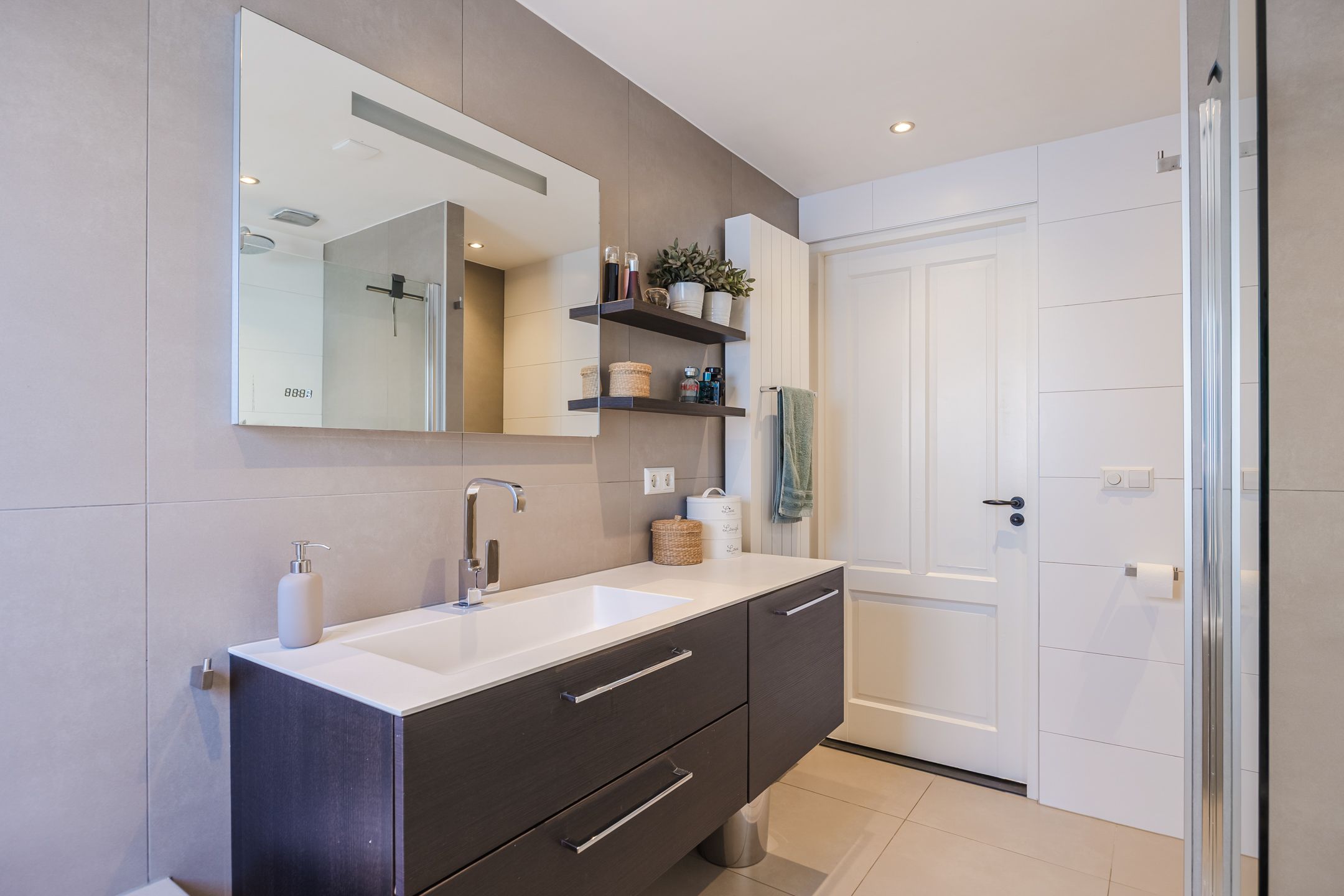 Foto 57 van Gastelsedijk West 52