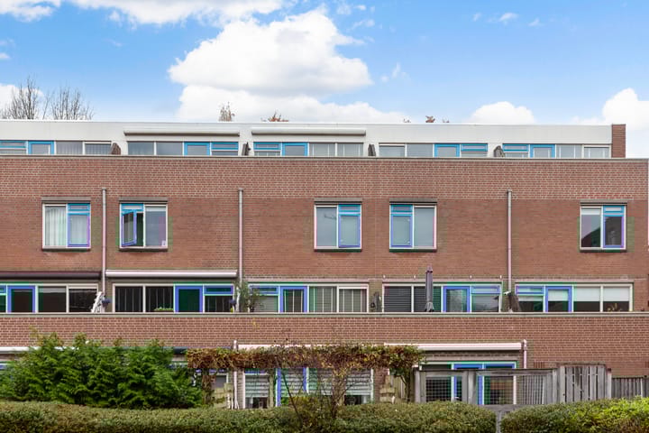 Photo 37 of Robert Schumanring 250