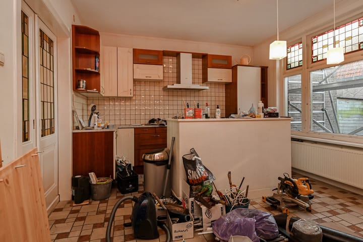 Photo 13 of Nassaustraat 3