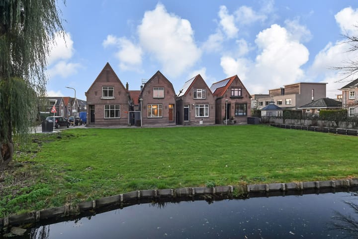 Photo 42 of Nassaustraat 3