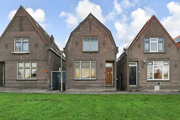 Photo 44 of Nassaustraat 3