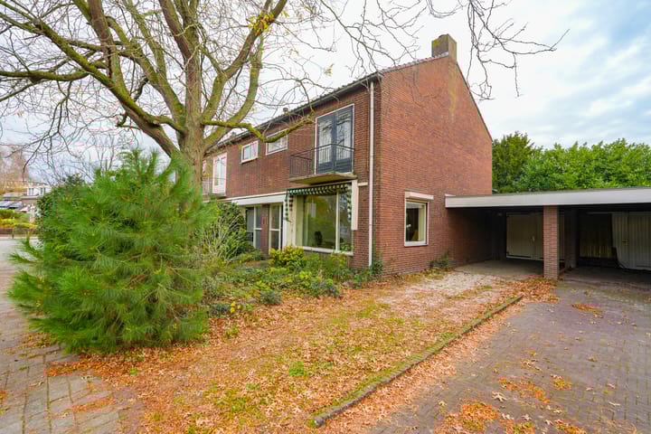 Photo 2 of Bredestraat 40