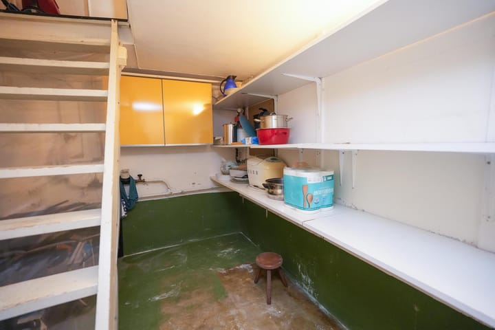 Photo 12 of Bredestraat 40