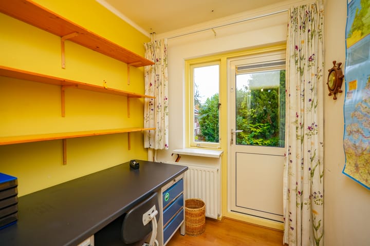 Photo 17 of Bredestraat 40