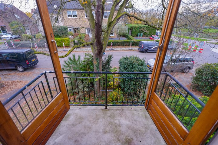 Photo 24 of Bredestraat 40