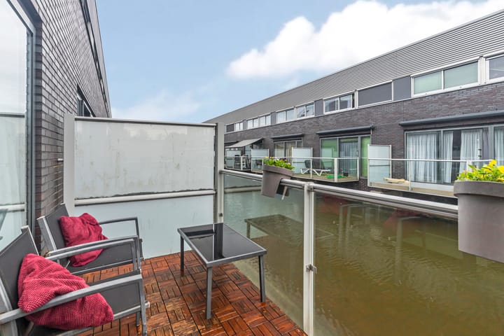 Photo 15 of Van Pomerenvaart 13