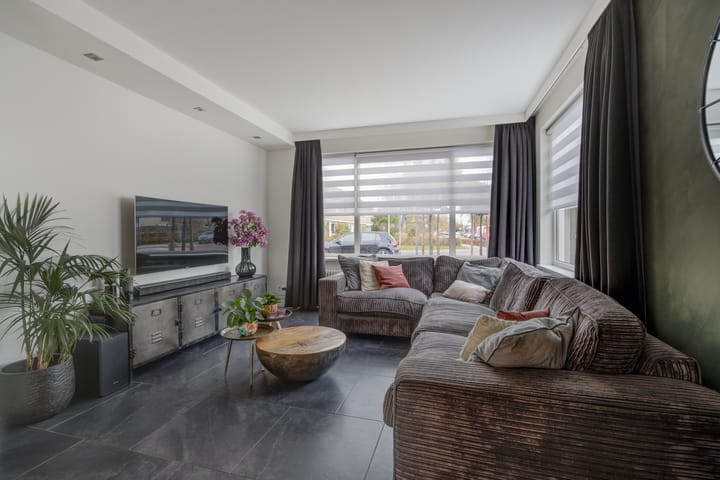 Photo 13 of Van Aerthof 1