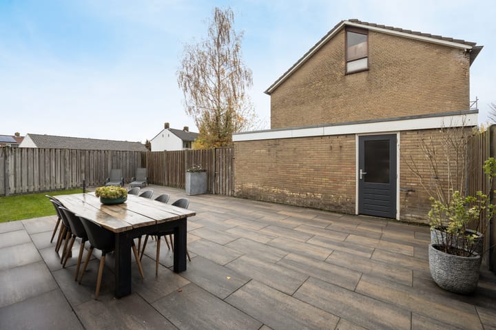 Photo 33 of Van Aerthof 1