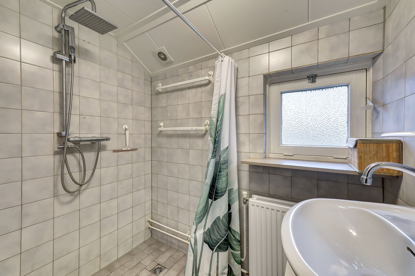 Foto 20 van Voorsterweg 17