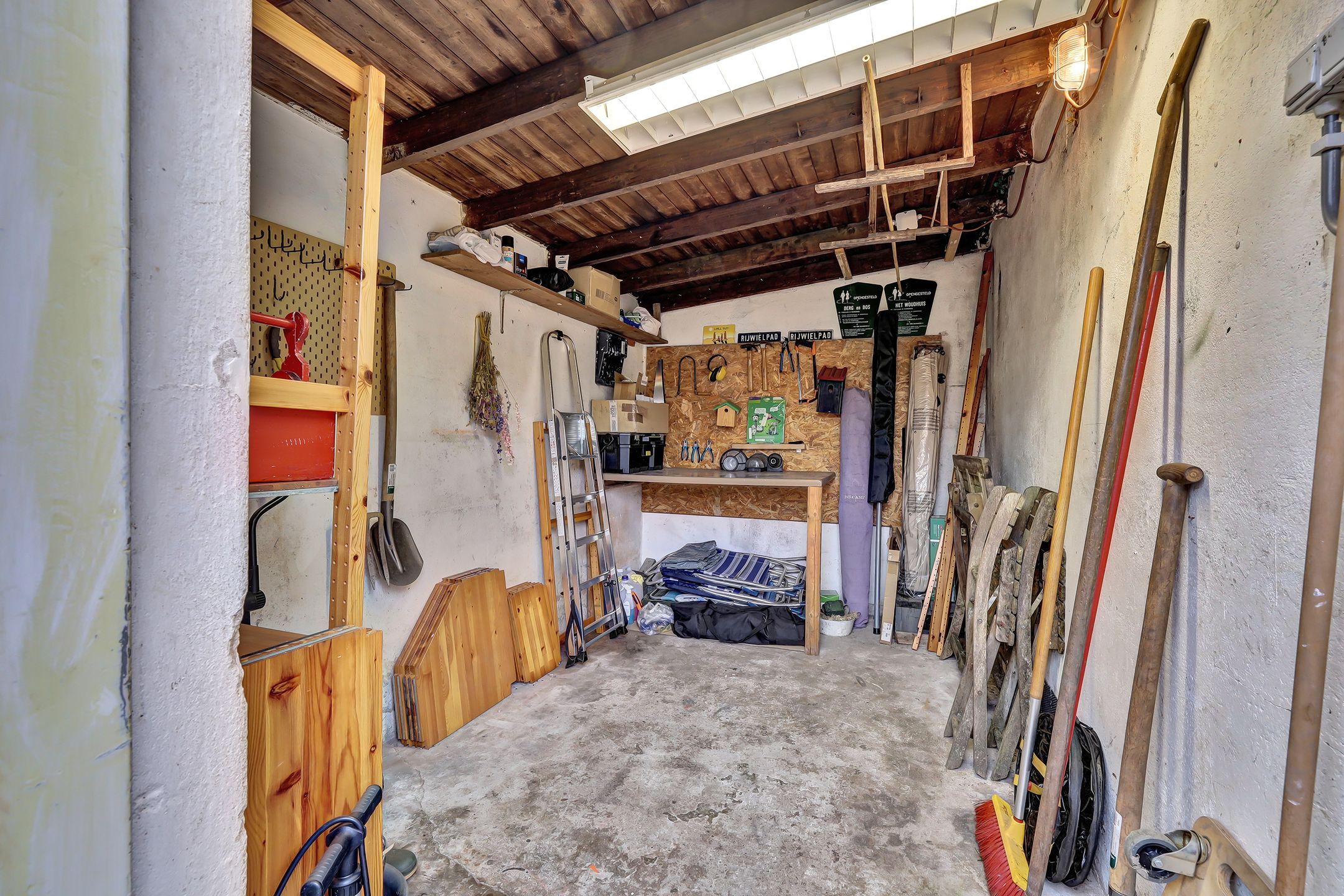 Foto 24 van Voorsterweg 17