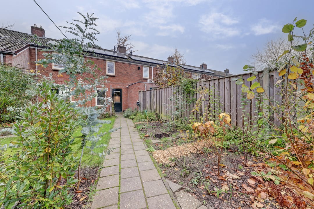 Foto 28 van Voorsterweg 17