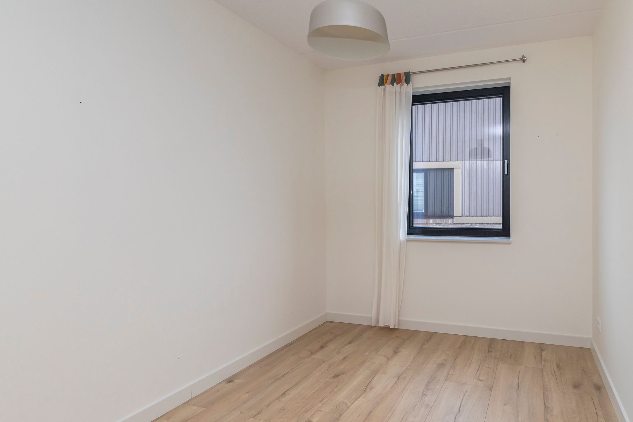 Photo 33 of Ellen Warmondhof 6